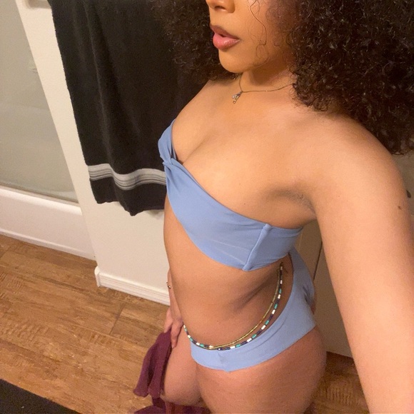 Blue Bikini - Picture 2 of 4